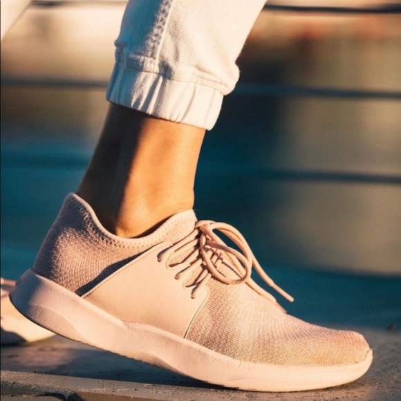 Vessi Shoes - VESSI EVERYDAY CLASIC WATERPROOF VEGAN PINK SNEAKERS